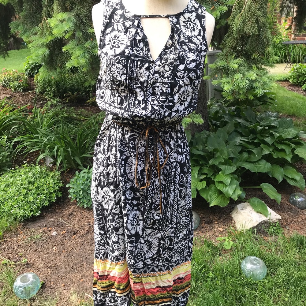 Women’s dress